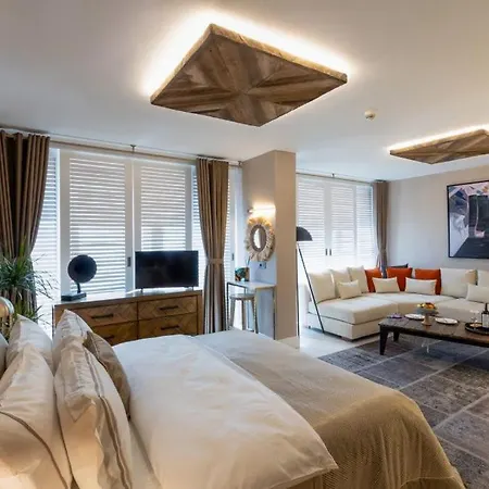 Motto Premium Hotel&spa Hotel 4*