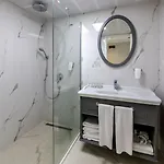 Ξενοδοχείο Motto Premium Hotel&spa 4*